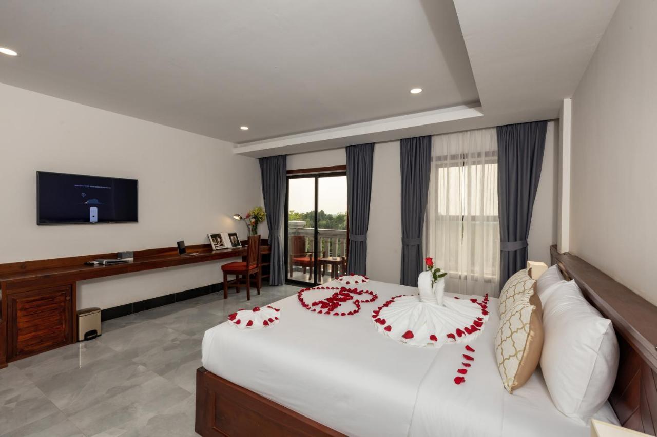 Blanc Smith Hotel Siem Reap Exterior foto