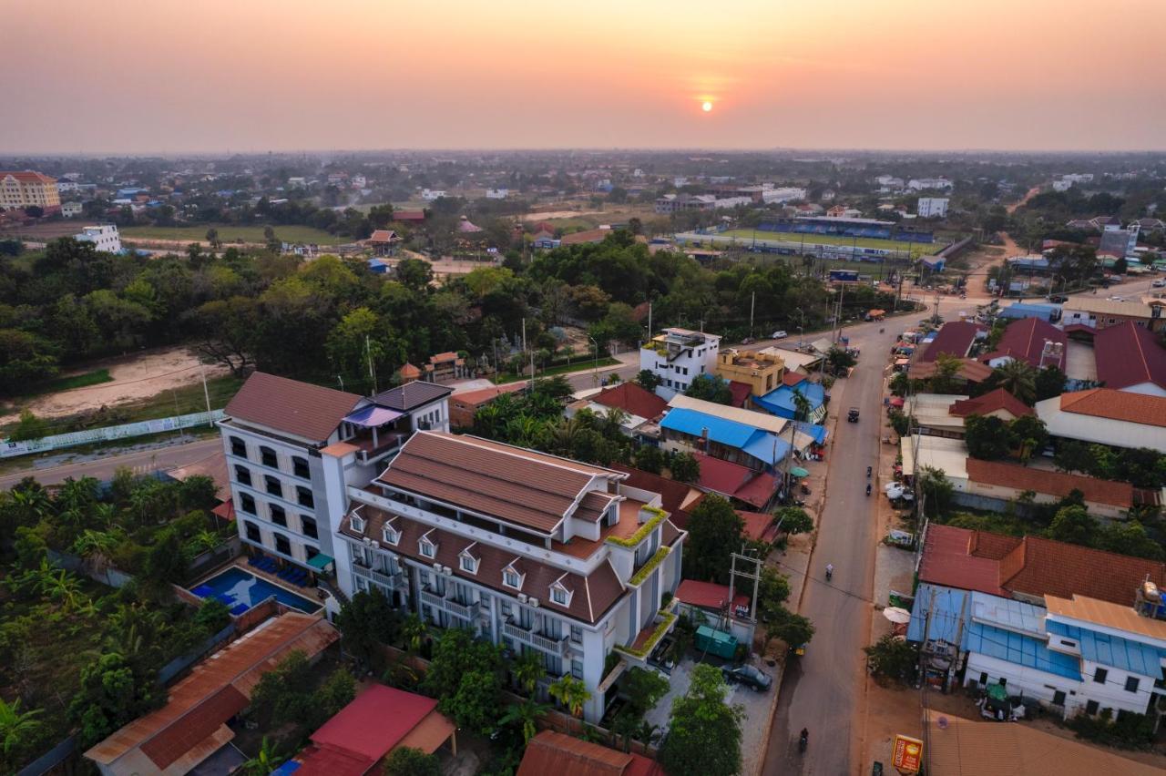 Blanc Smith Hotel Siem Reap Exterior foto